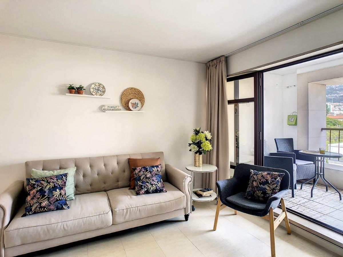 Apartment Fantastic Marina Club *
